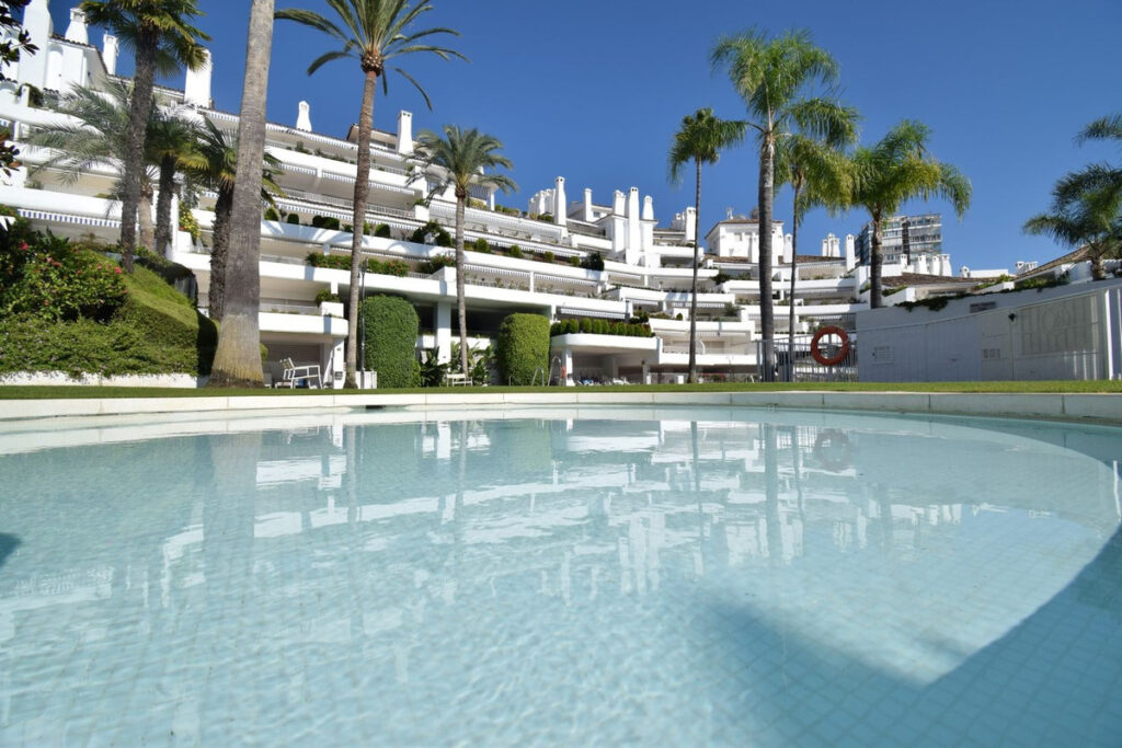 Vier-slaapkamer appartement in Río Real, Marbella in Río Real - hoofdfoto