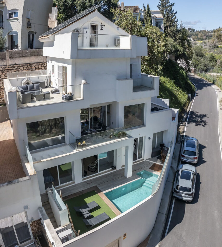 Exclusieve villa met privézwembad en onafhankelijk appartement in Torremuelle, Benalmádena in Benalmadena - hoofdfoto