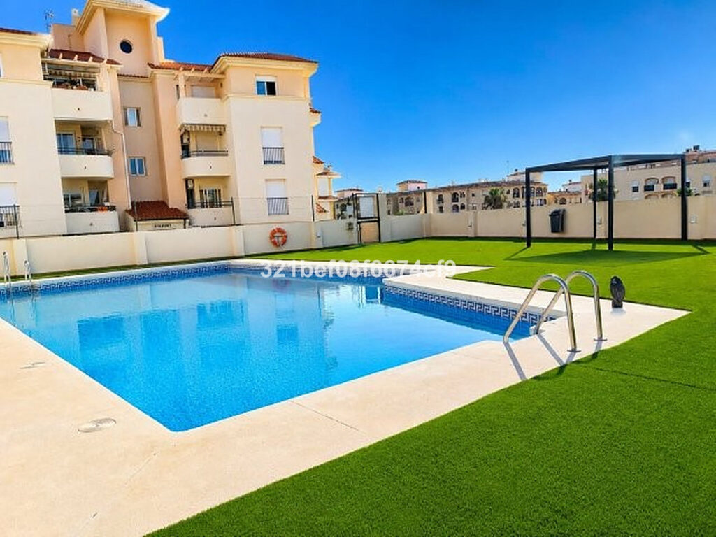2 bedroom Apartment in San Luis De Sabinillas in San Luis de Sabinillas - hoofdfoto