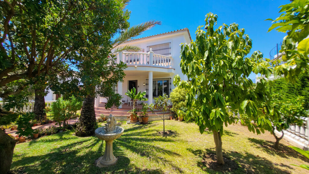 5-slaapkamer villa in Elviria met panoramisch kustzicht in Elviria - hoofdfoto