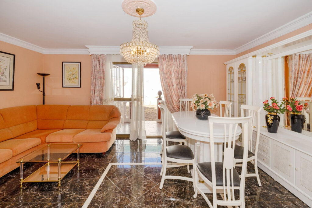 3-slaapkamerwoning in Marbella in Marbella - hoofdfoto