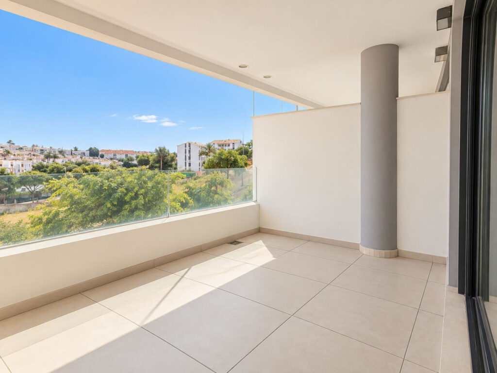 Nieuwbouwappartement in Estepona – 10 minuten lopen naar centrum en strand in Estepona - hoofdfoto