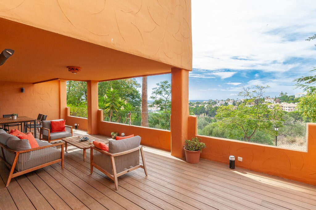 Gerenoveerd 3-slaapkamer appartement op begane grond in Elviria, Marbella in Elviria - hoofdfoto