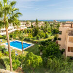 3 bedroom Apartment in Elviria