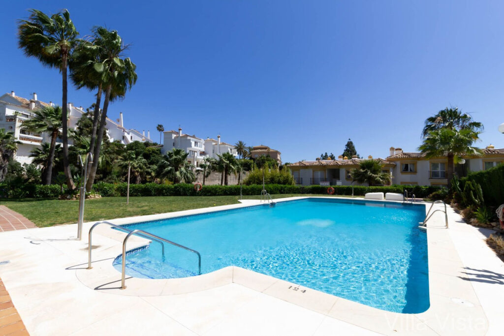 2 bedroom Apartment in Calahonda in Calahonda - hoofdfoto