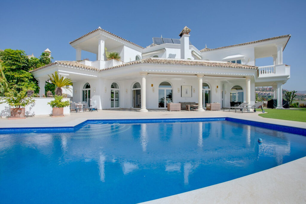 Vijf-slaapkamer villa in Benahavís in Benahavís - hoofdfoto
