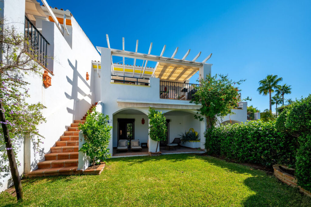 Herenhuis met drie slaapkamers in Mijas Costa in Mijas Costa - hoofdfoto