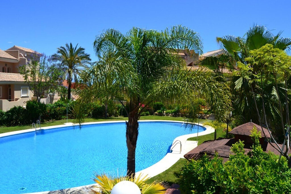 4 bedroom House in La Duquesa in La Duquesa - hoofdfoto