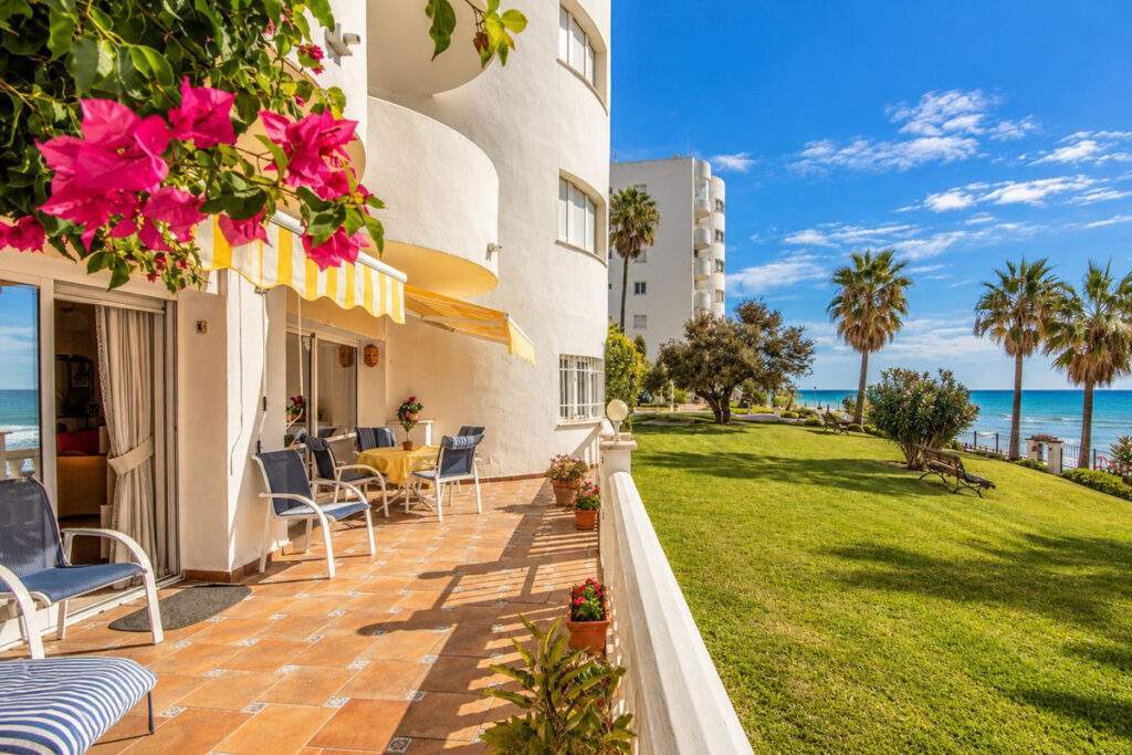 2 bedroom Apartment in Calahonda in Calahonda - hoofdfoto