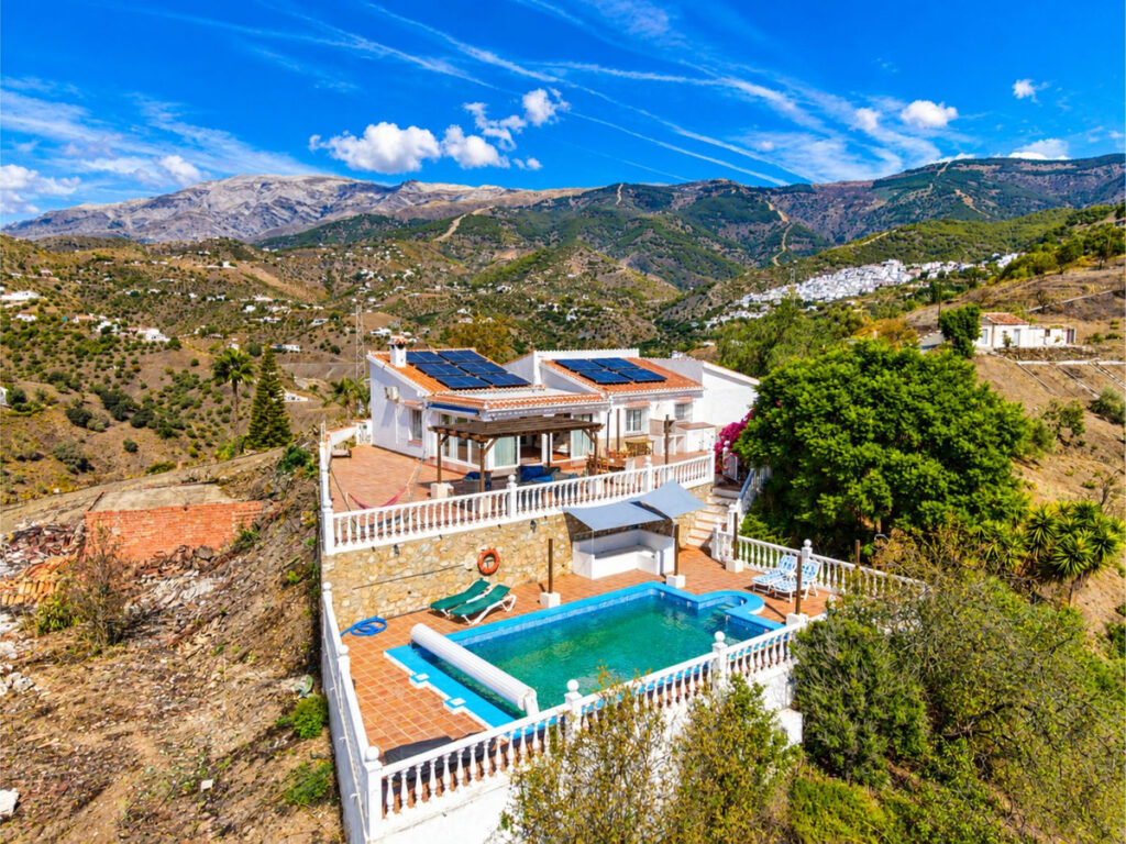 3 bedroom House in Cómpeta in Cómpeta - hoofdfoto